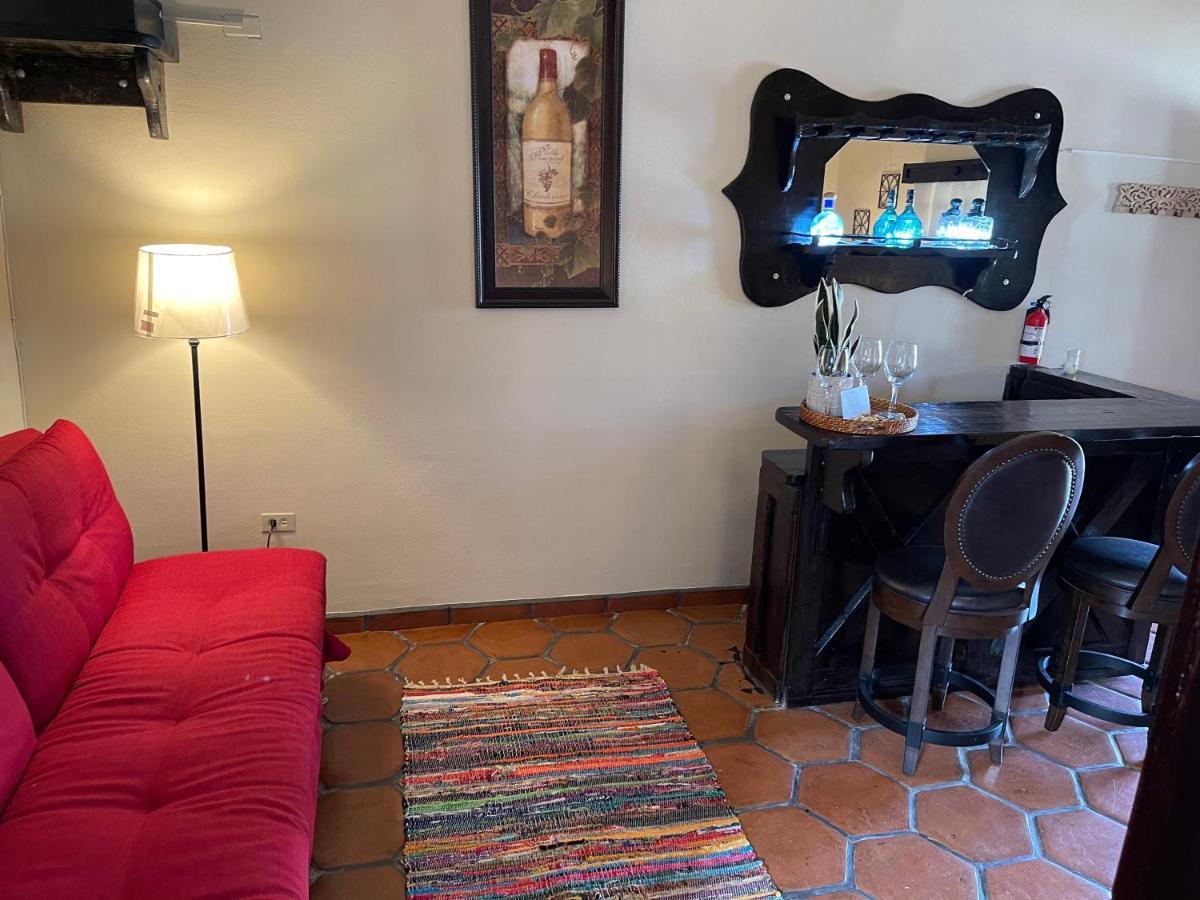 Estancita Elena Hotel Guadalupe Eksteriør billede