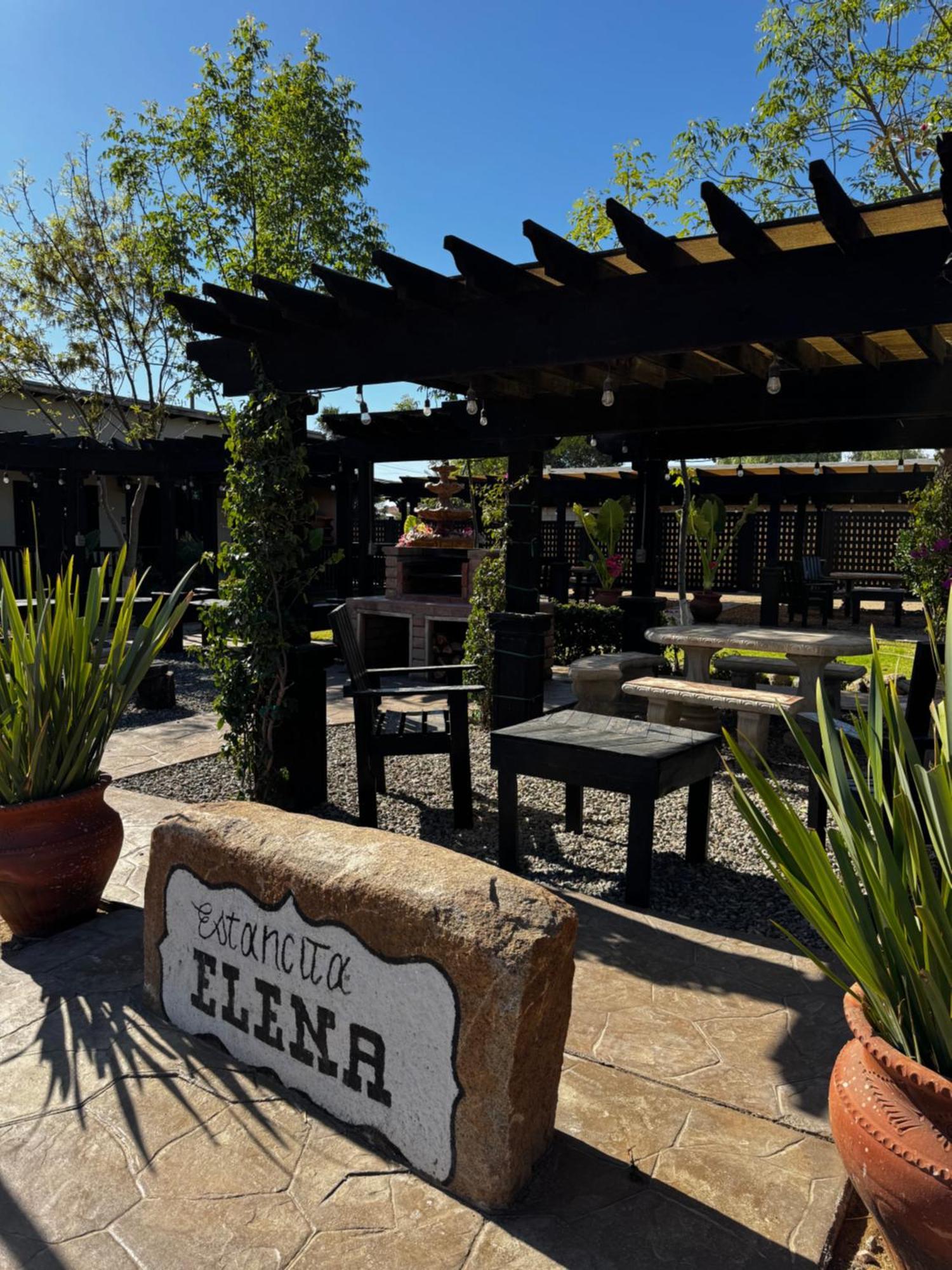 Estancita Elena Hotel Guadalupe Eksteriør billede